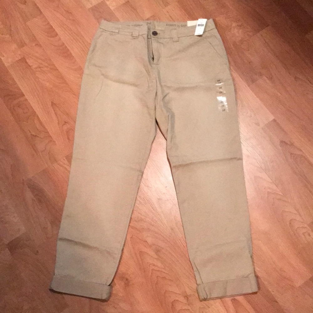 Tags still on! Never worn Gap Chinos.